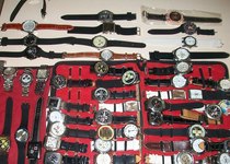 Segueixen les tasques policials contra el top manta