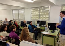 Els comerços de Peníscola comencen la formació per a la promoció del comerç electrònic