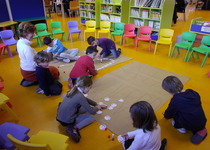 La Biblioteca Municipal celebra el Dia Escolar de la Pau