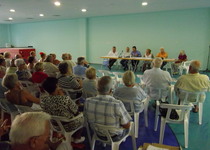 L'alcalde assisteix a la Junta de Veïns de Montxells