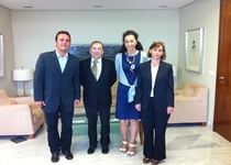 L'alcalde es reuneix amb el conseller de Sanitat per conéixer els avanços en el Centre de Salut