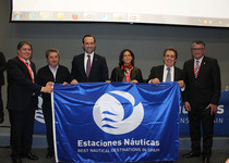 L’Estació Nàutica Benicarló Peníscola recull la bandera que acredita l’excel·lència de la destinació nàutica