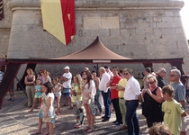 Peníscola torna a l'Edat Mitjana i reviu aquests dies la seua condició de seu pontifícia