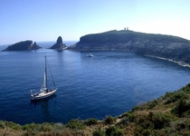 L’Ajuntament de Peníscola pren posició en contra sondejos a Columbretes