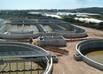 Les obres de l’EDAR de Peníscola continuen segons el previst complint els terminis legals d’execució