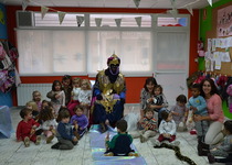 Els ludopeques de Peníscola han rebut una visita molt especial, que dóna inici a les seues vacances nadalenques