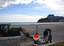 Peníscola prepara les platges per a la Setmana Santa