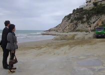 Costes regenera la platja de les Vídues a Peníscola 