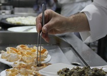 Les XIII Jornades Gastronòmiques del Llagostí i el Caragol Punxent de Peníscola arriben a l’equador amb més de 400 comensals