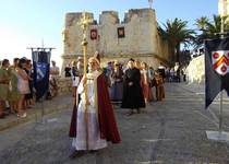 El pròxim cap de setmana Peníscola farà gala de la seua condició de ciutat papal amb la recreació del pas del Papa Luna per la ciutat