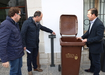 L’Ajuntament de Peníscola estudia ubicar contenidors per als bars i restaurants en el nucli antic