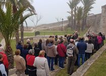 Els jardins del castell de Peníscola acullen la celebració del Via Crucis en la Setmana Santa
