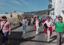 Els primers grups d’austríacs visiten els encants de Peníscola