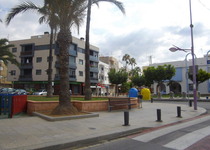 L'Ajuntament posa en marxa la recollida selectiva de cartró i paper porta a porta